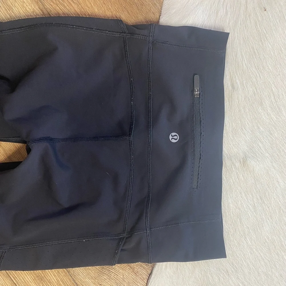 Lululemon Cropped Black Leggings - Picture 9 of 10